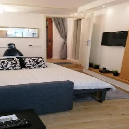 Ad - - One Bedroom With Terrace * Pirovac