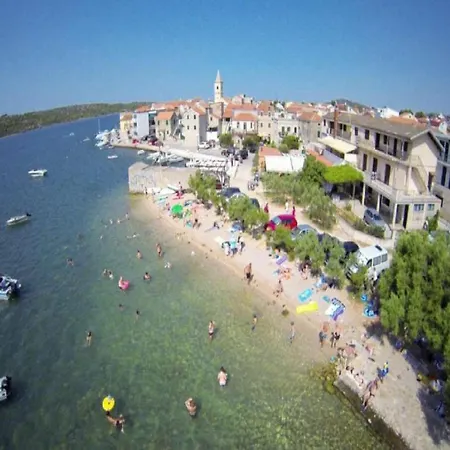 Appartement Ad - - One Bedroom With Terrace