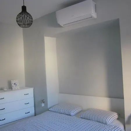 Appartement Ad - - One Bedroom With Terrace *